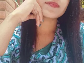 hottyriyaa profile